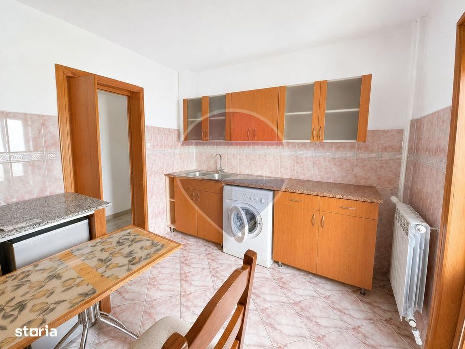 Apartament cu 2 camere de vânzare/ str Obor /Radauti