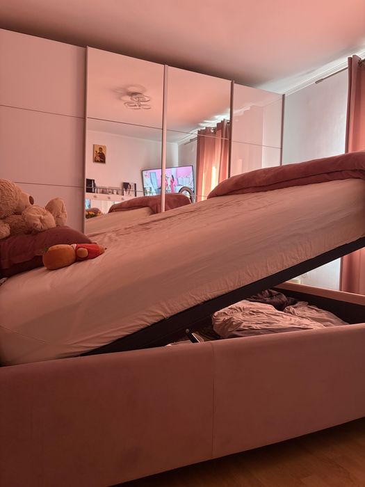 Pat matrimonial tapițat + saltea, de vânzare