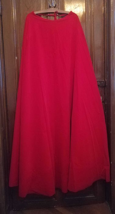 Pelerină magician de catifea, căptușită.