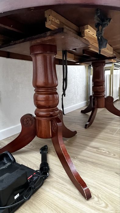 Продам стол большой