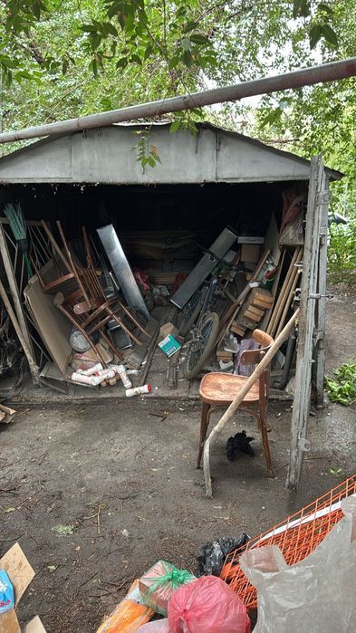 Продам гараж метолический