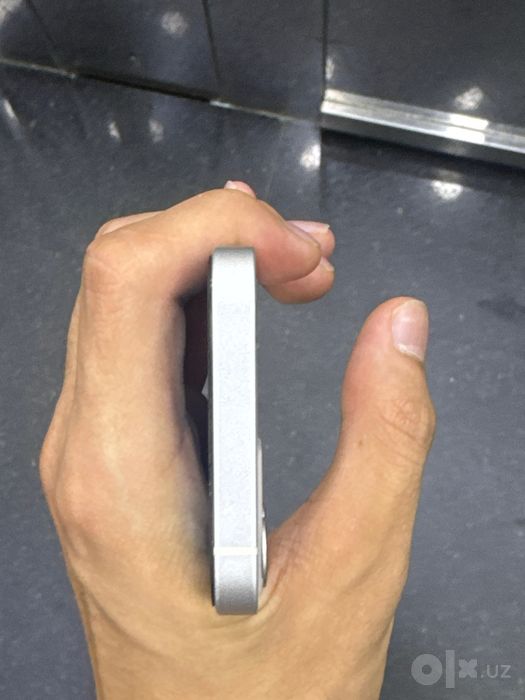 Iphone 12 mini.