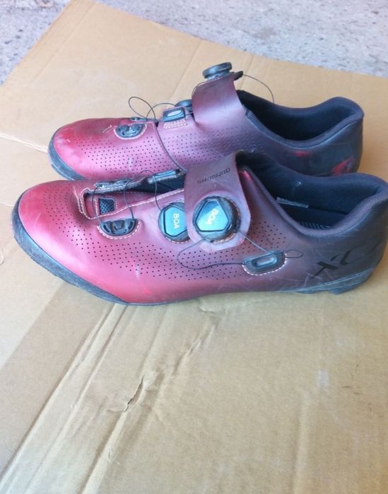 Екип за колоездене, джърси и шпайкове