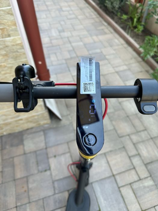 Trotineta Xiaomi 4 Pro (model nou, puternic)