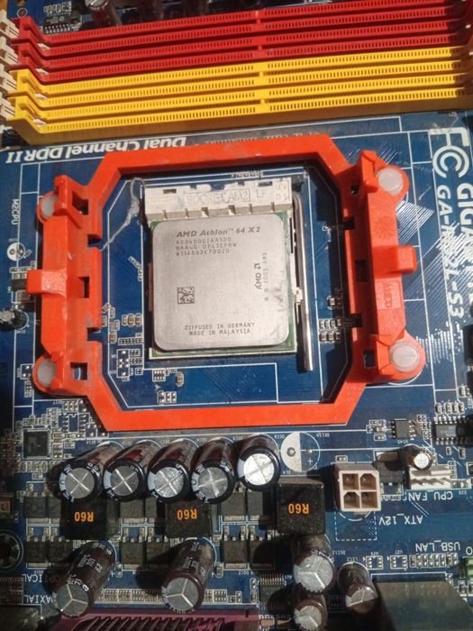 дъно Gigabyte Ga-M52L-S3