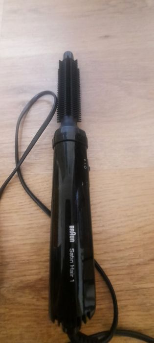 Perie aer cald braun