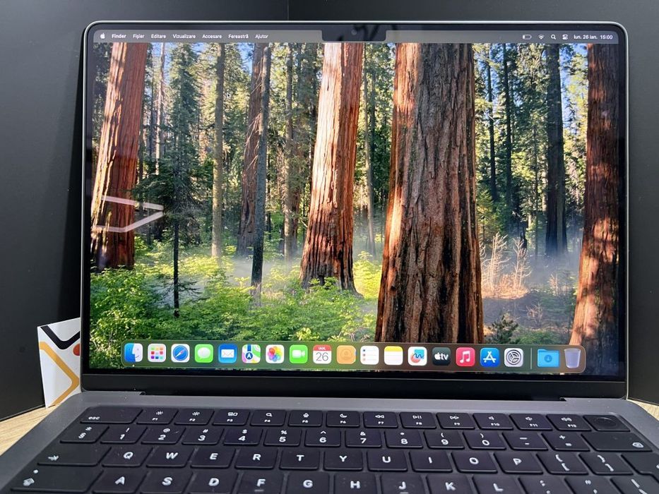 MacBook Pro M3 14" 512Gb 8Gb Ram Space Grey Second-Hand 2 a