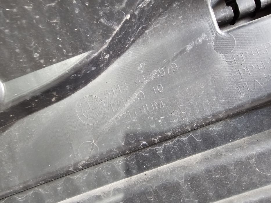 Ornament portbagaj Bmw i7 G70 cod 51139466979