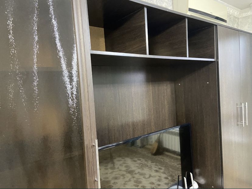 Шкаф , стенка