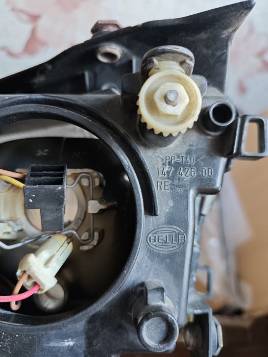 Фары на Passat B5