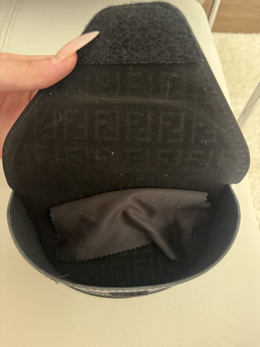 Очки Fendi новые