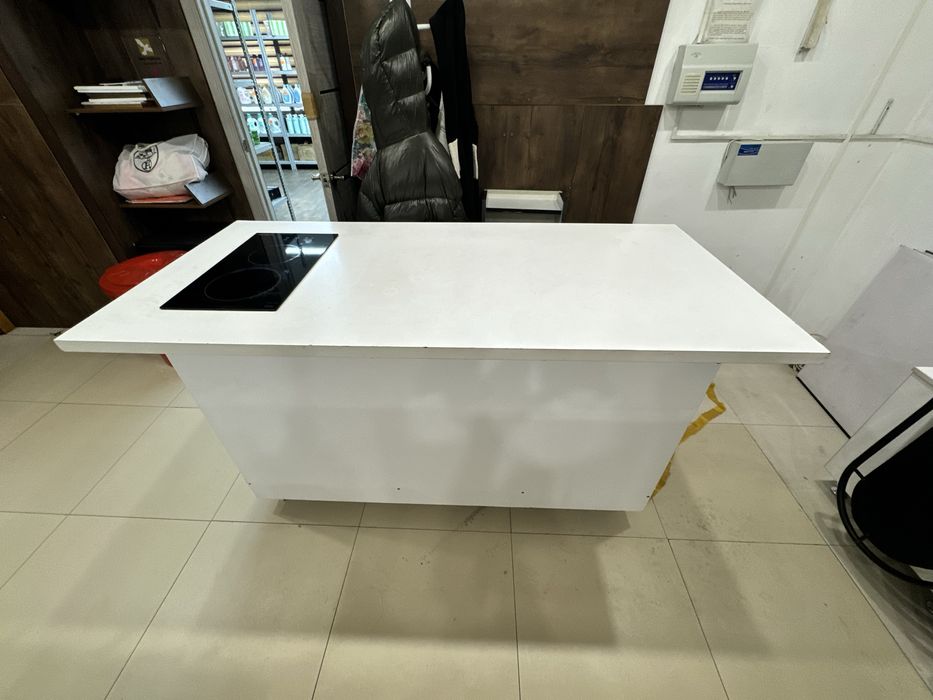 Продается гарнитур