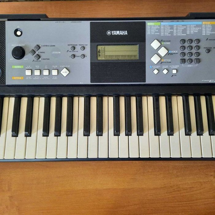 Синтезатор YAMAHA