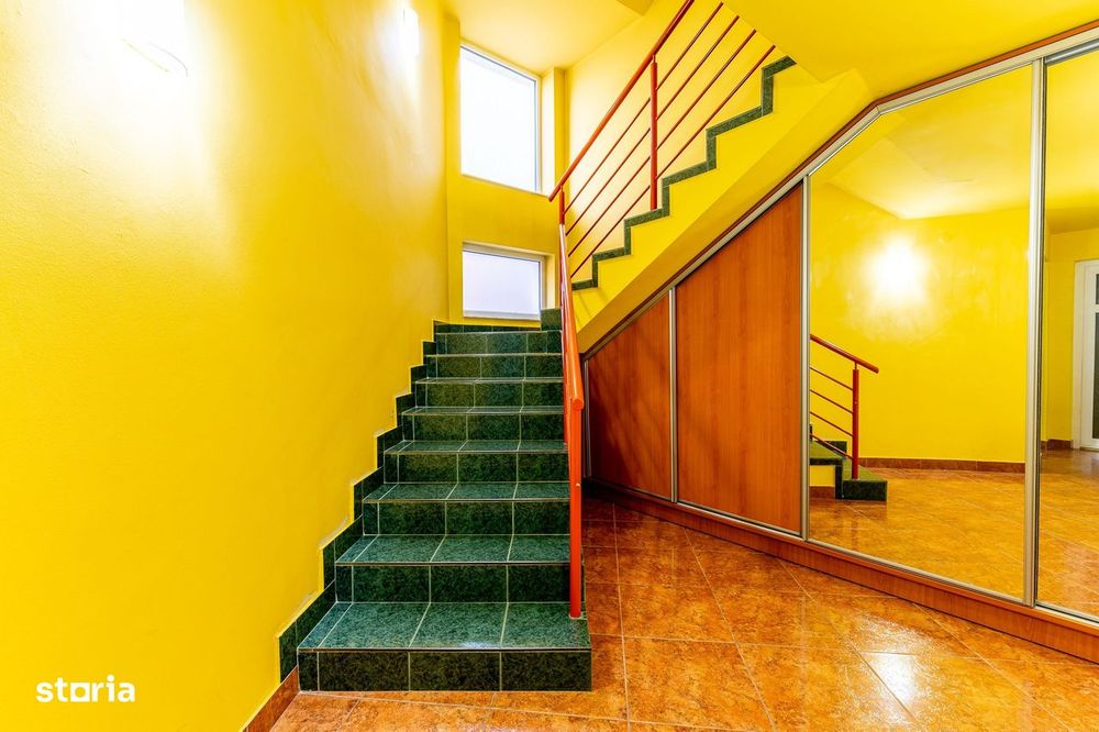 Casa deosebita, 270 mp utili, D+P+E, teren 600, Andrei Muresanu