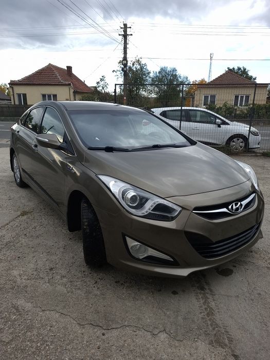 HYUNDAI i40 2013 — imagine 2