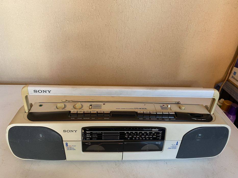 Radiocasetofon Sony cfs w 303 L