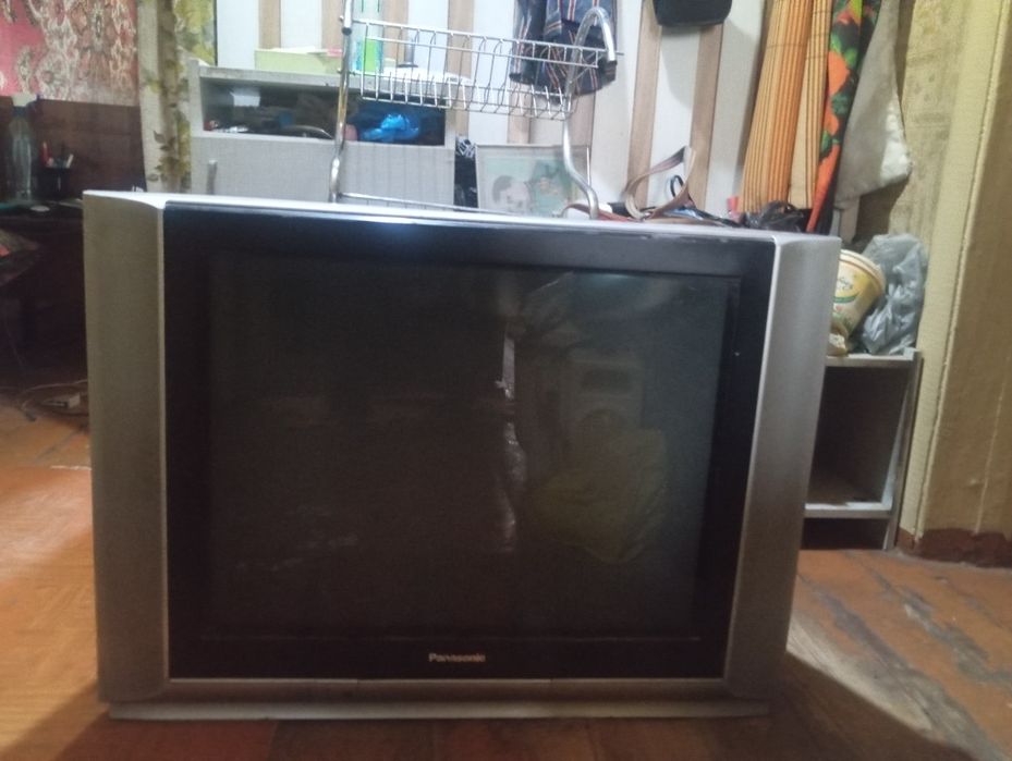 Panasonic телевизор