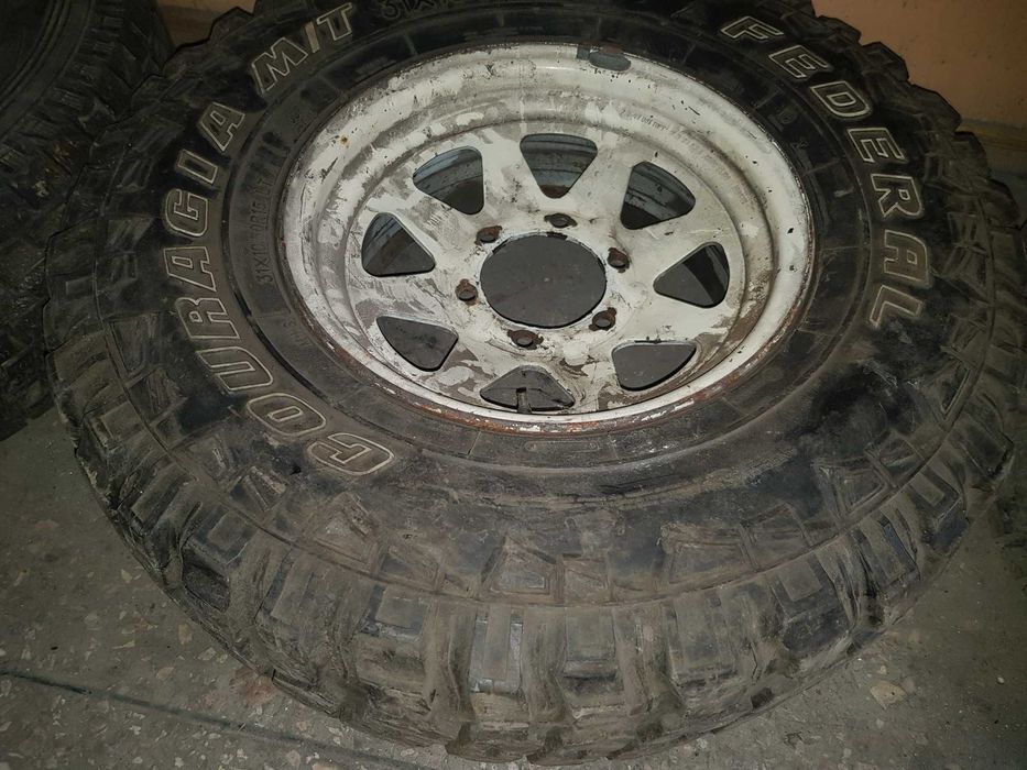 Шины 15", 16", 20" б/у