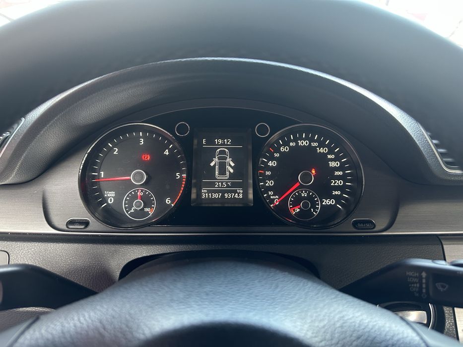 PASSAT-B7 -2011- 2.0Tdi/140Cp-Manual