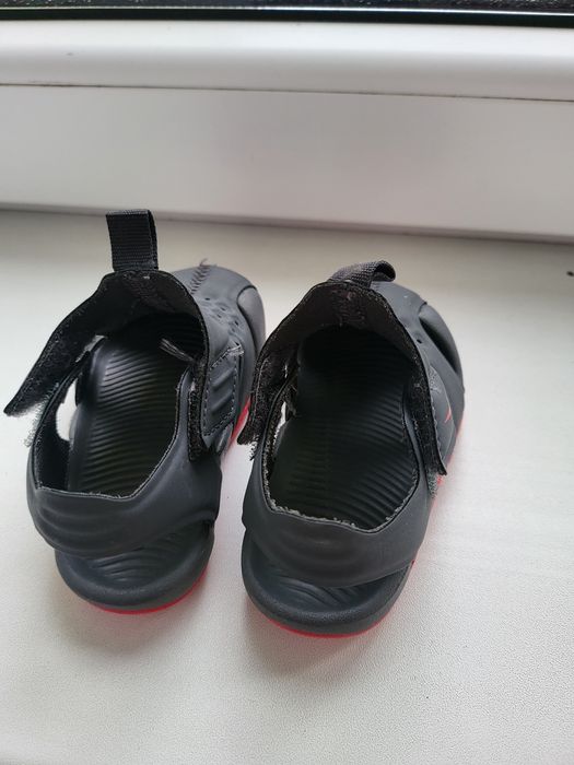Sandale Nike mărimea 19 noi int 11 cm