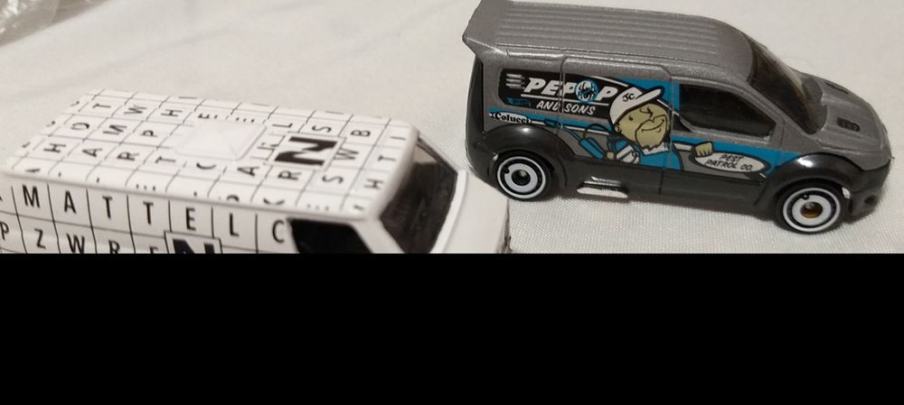 Машинки Hootwheels