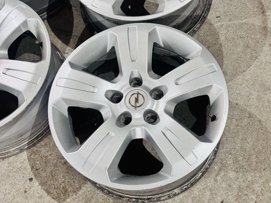 4бр ал Opel  Аntara Astra J ZefiraC  17цола оригинални