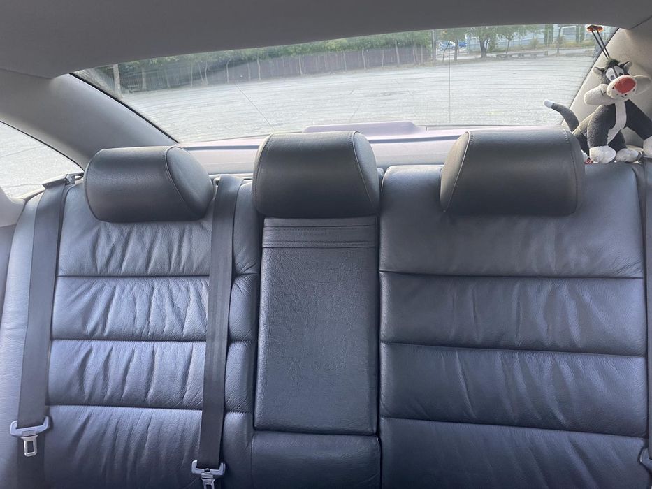 Продавам AUDI A6 2.5 TDI 2002 г 155кс
