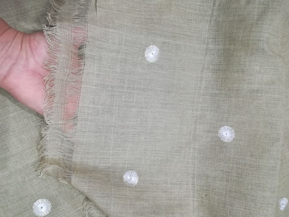 Бродиран плат - лен (22м /1,23см)