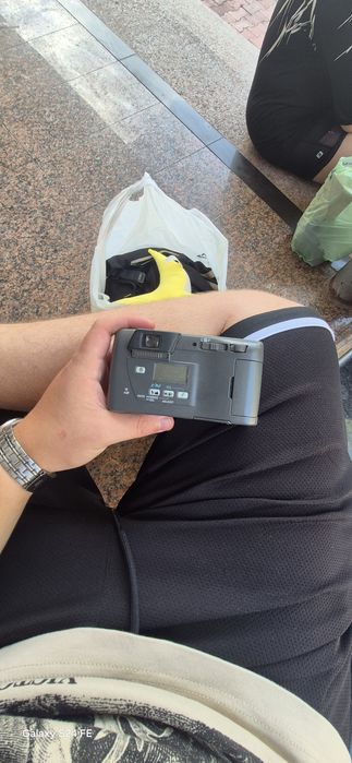 Продавам nikon nuvis 160i
