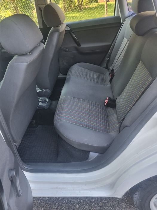 VW  POLO 1.2 an 2008,,Aer condiționat