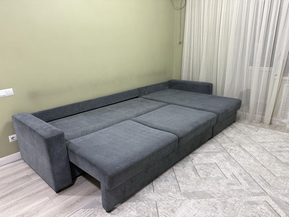 Продам Диван угловой