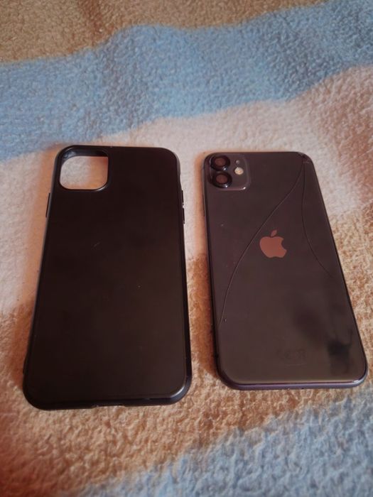 iPhone 11 64 GB în stare buna 88%