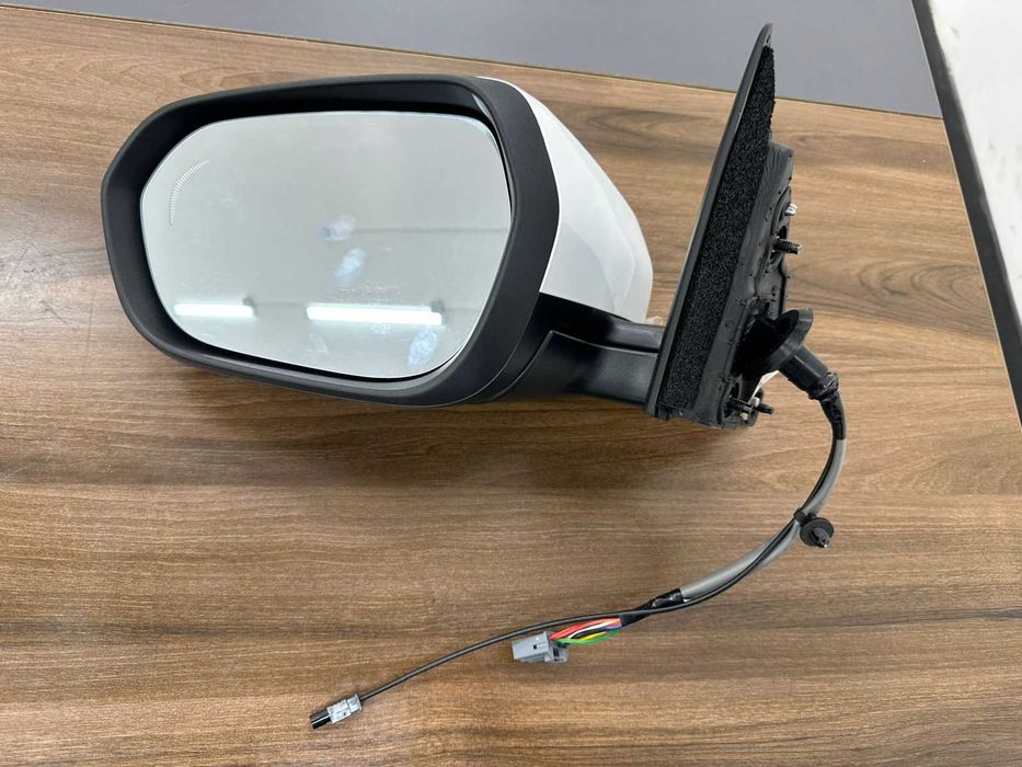 Зеркало боковое Geely Coolray