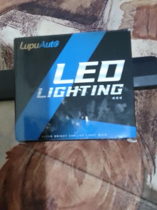 Лед крушки H4 led lights