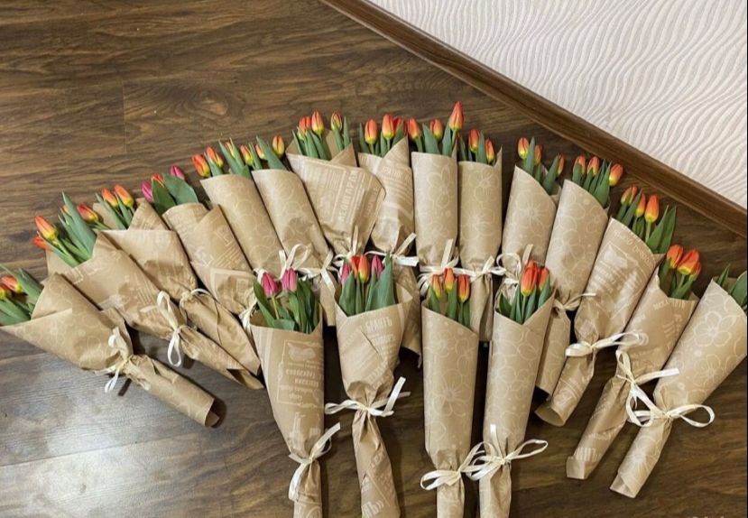 Тюльпаны в розницу количество ограничено