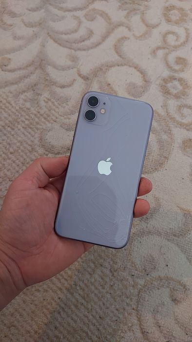 Продам Айфон 11.64г