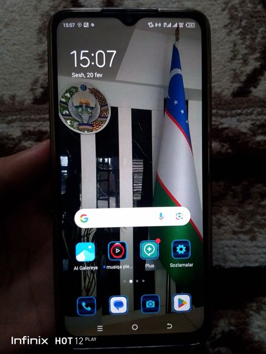 TECNO SPARK srochna sotailadi!