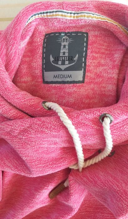 Топъл зимен суичър.