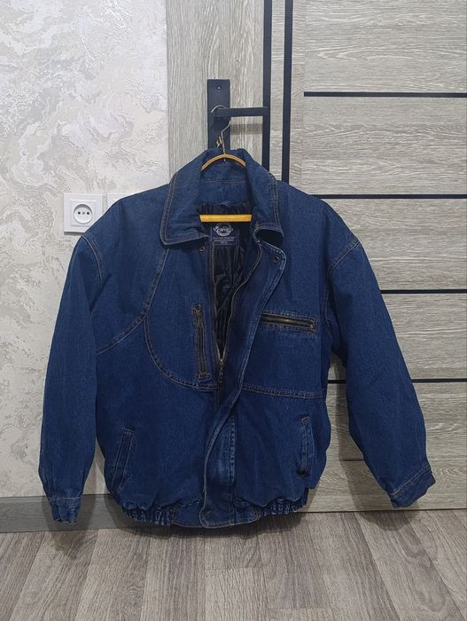 Джинсовая куртка