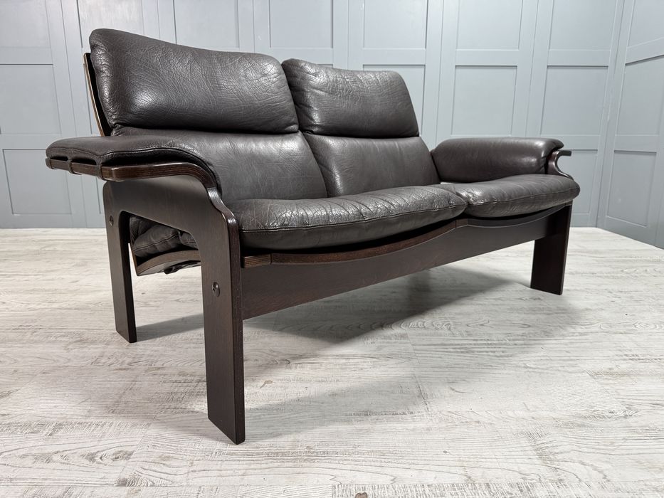 Винтидж кожен диван 2-ка Arne Norell Д1109