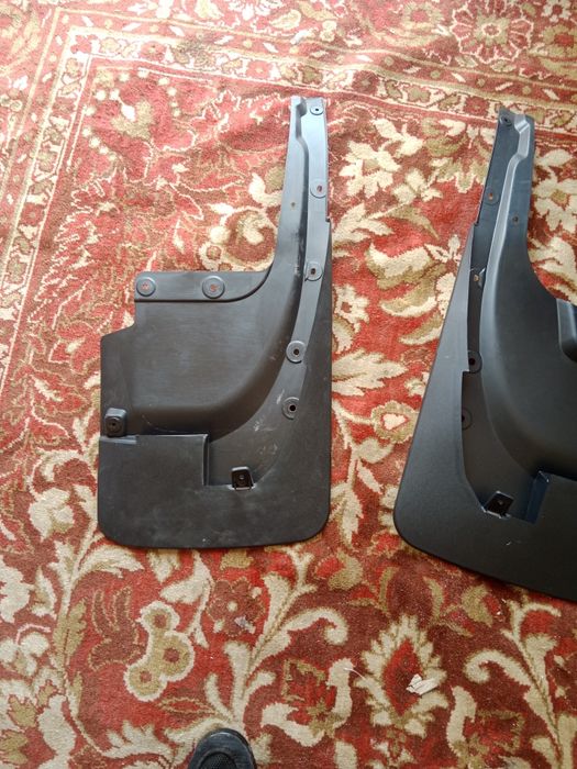 Брызговики ,land cruzer 200