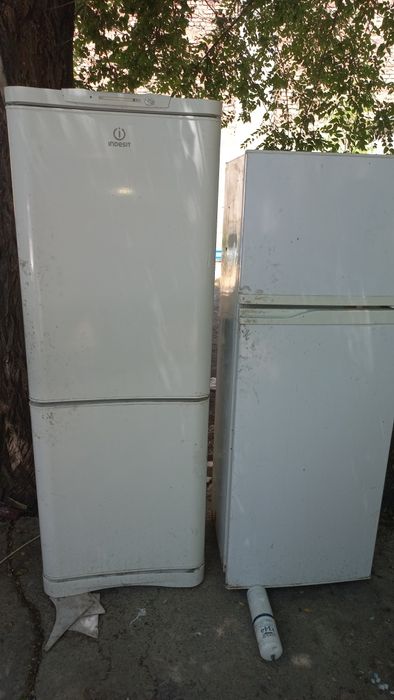 Холодильники двукамерные