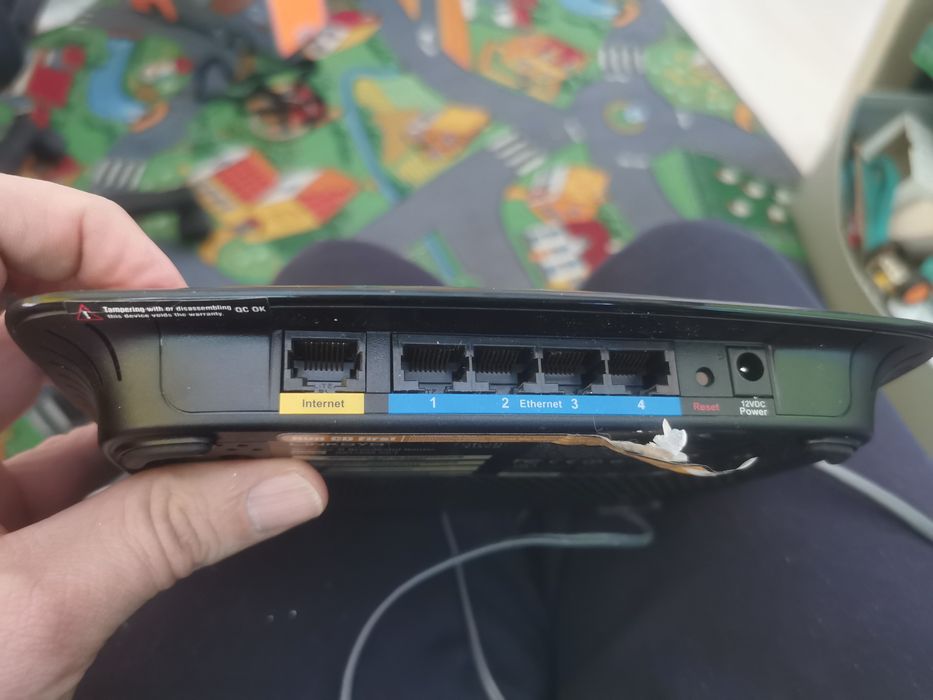 Рутер Linksys WRT 160N v2