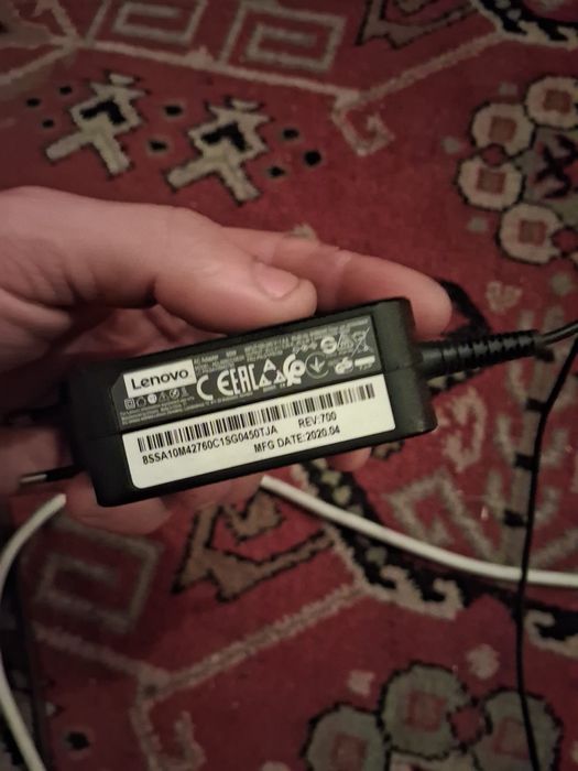 Ноутбук  Lenovo 00