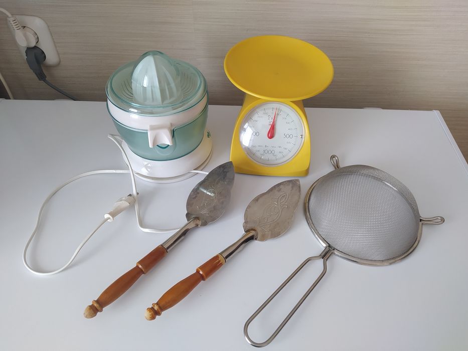 Посуда кухонная разная