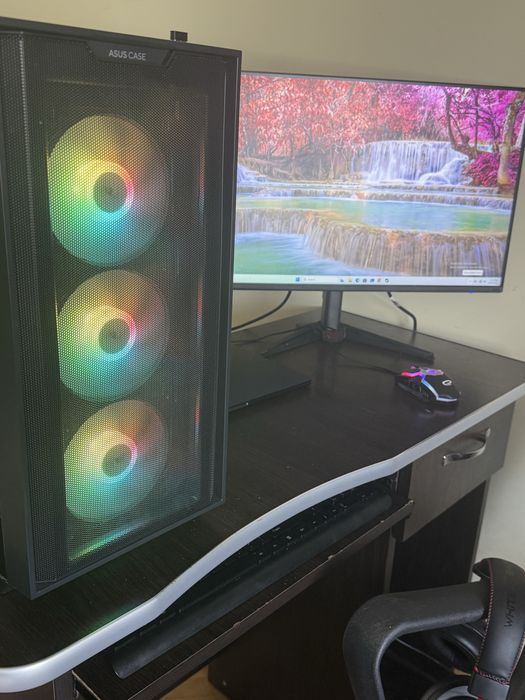 PC Gaming + Monitor 27” – RTX 4060 / i5 Gen 14 / 32GB RAM – GATA DE JOC!