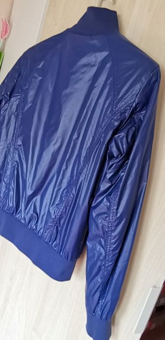 Geaca Jacheta dama RISSKIO Italy lucioasa shimmer marimea M impecabila