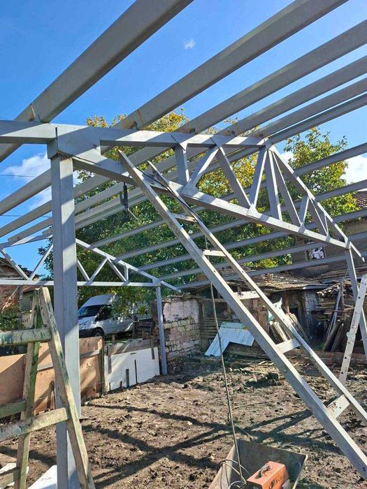 Изработка на Метални Конструкции|Къщи|Гаражи|Монтаж на сандвич панел