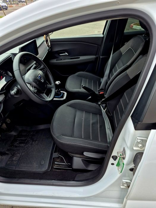 DACIA Logan 2022 — imagine 2