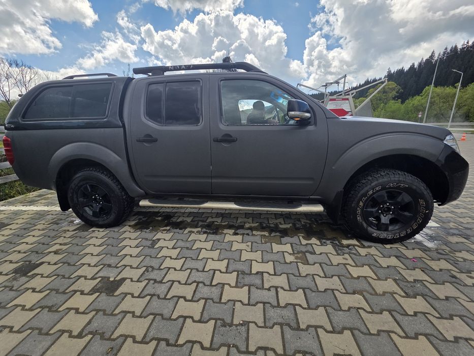 Vând Nissan Navara 2012